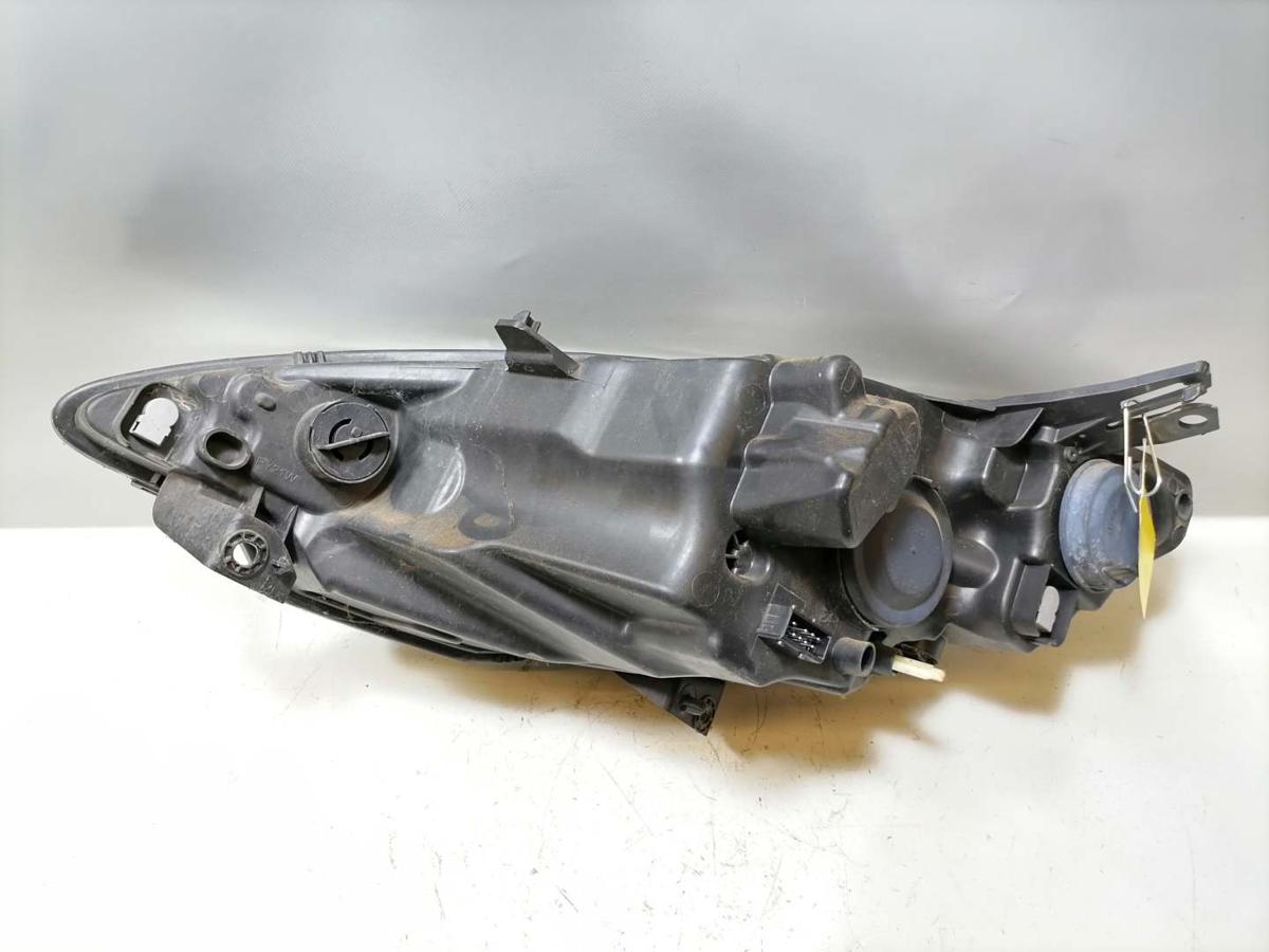 Peugeot 1007 original Scheinwerfer vorn rechts Halogen Bj.2005